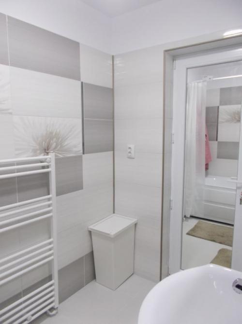 Apartament Tanya Targoviste Exteriér fotografie